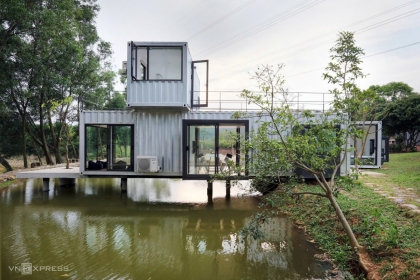 Biến container thành nhà nghỉ dưỡng 69 m2 tiện nghi